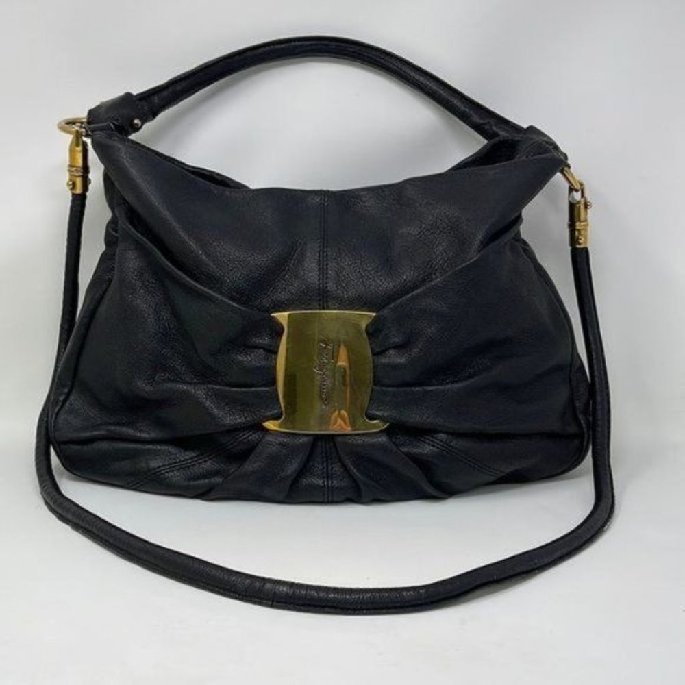 RARE Salvatore Ferragamo Desiderata hobo shoulder bag vintage pebble leather